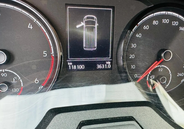 Volkswagen Caravelle cena 180810 przebieg: 118000, rok produkcji 2019 z Nowa Dęba małe 301